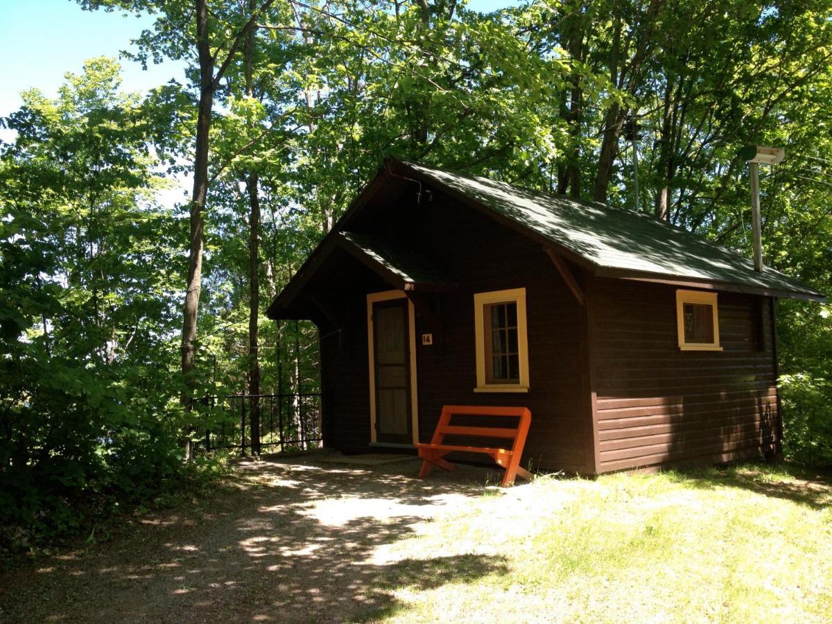 Miners' Bay Lodge Minden 외부 사진